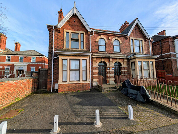 1 Bedroom Semi-Detached House To Rent In Dogsthorpe Road, Peterborough, PE1