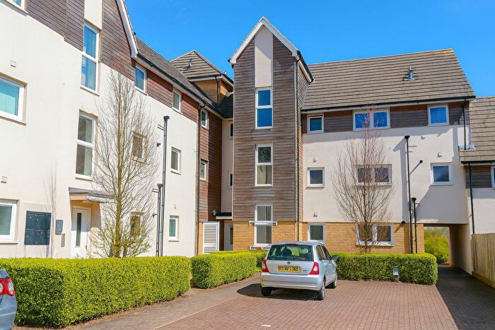 2 Bedroom Flat To Rent In Stonham Place, Chelmsford, CM2