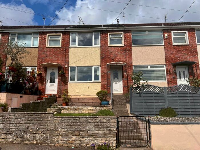 3 Bedroom House To Rent In Orchard Gardens, Kingswood, Bristol, BS15