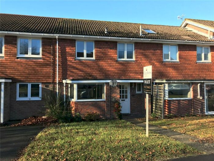 3 Bedroom Terraced House To Rent In Russet Close, Alresford, Hampshire, SO24