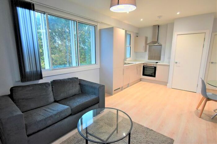 1 Bedroom Flat To Rent In Nobel Drive, Harlington, Hayes UB3