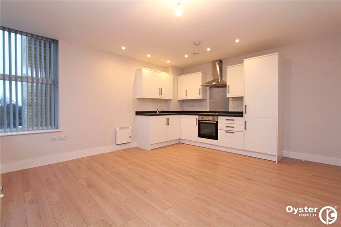 1 Bedroom Flat To Rent In Kenton Road, Harrow, HA3