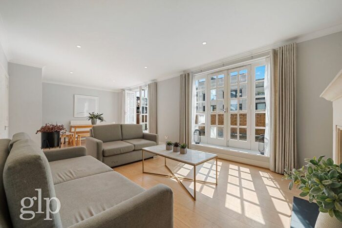 3 Bedroom Flat To Rent In Picton Place, London, Greater London, W1U