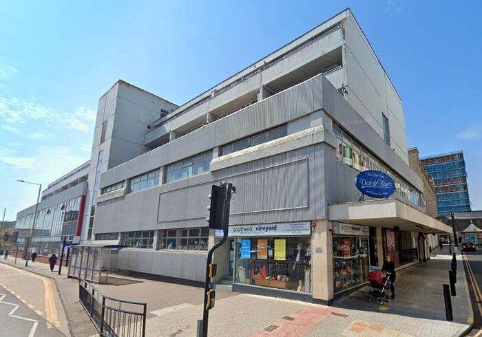 1 Bedroom Flat To Rent In Tolhurst House Chichester Road, Southend-On-Sea, SS1
