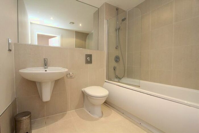 1 Bedroom Flat To Rent In Butcher Street, Leeds, LS11