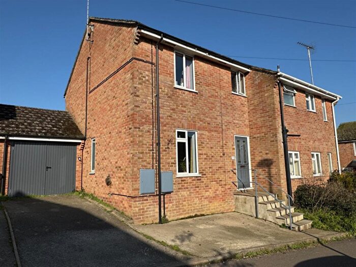 3 Bedroom Semi Detached House For Sale In Mead Fields, Bridport, Dorset, DT6