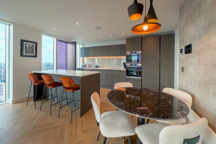 2 Bedroom Apartment To Rent In Elizabeth Tower, M15