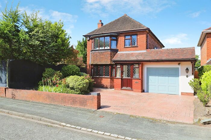 3 Bedroom Detached House For Sale In Springfield Road, Bilston, WV14