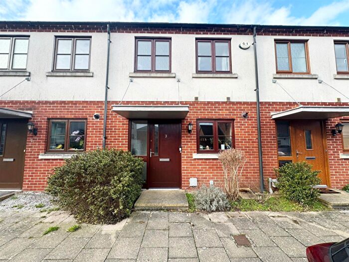 2 Bedroom Terraced House To Rent In The Spinney, Limes Park, Basingstoke, RG24