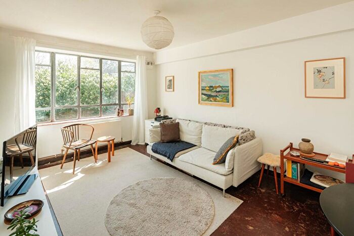 2 Bedroom Apartment For Sale In Champion Hill, London, SE5