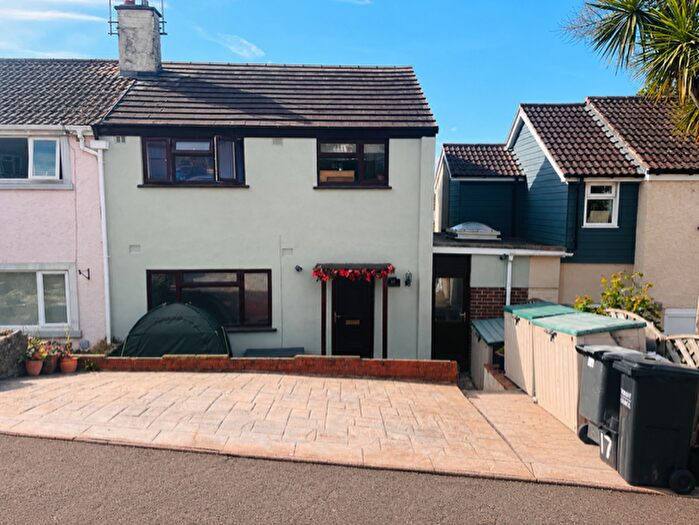 3 Bedroom Semi Detached House For Sale In Howard Close, Chelston, Torquay, TQ2