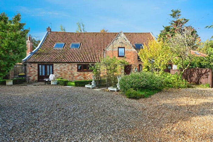 5 Bedroom Character Property For Sale In Lynn Road, Setchey, PE33