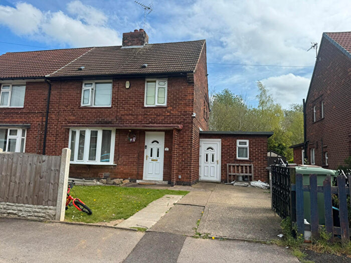 Property For Sale In Dale Close, Langwith, Mansfield, Nottinghamshire, NG20