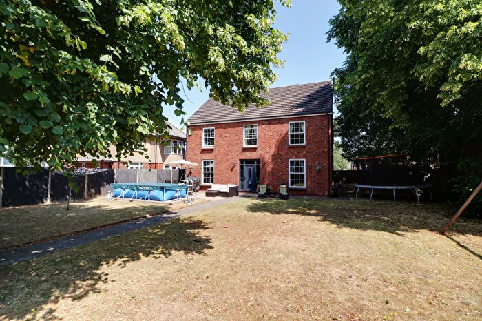 7 Bedroom Detached House For Sale In Ashby Road, Scunthorpe, DN16