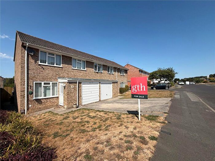 3 Bedroom Semi-Detached House For Sale In Lime Tree Avenue, Yeovil, Somerset, BA20