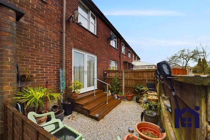 3 Bedroom Terraced House For Sale In Mossfields, Wrightington, WN6