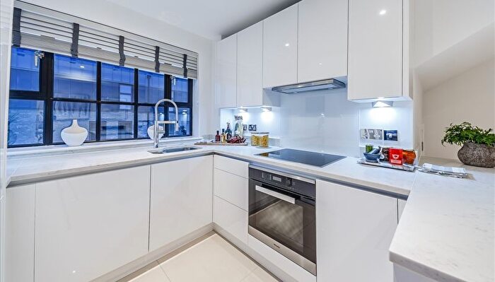 2 Bedroom Flat To Rent In Cambridge Penthouse Palace Wharf, Rainville Road, London, W6