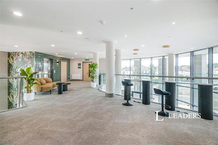 2 Bedroom House To Rent In Syward Place, - Pyrcroft Road, KT16