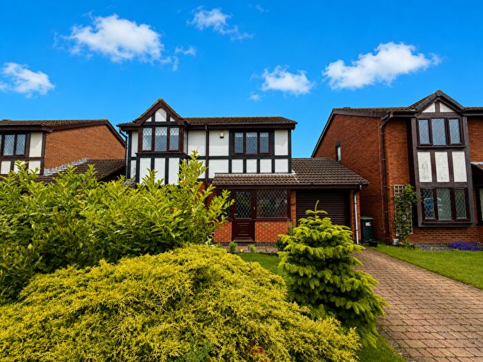 3 Bedroom Detached House For Sale In Borage Close, Thornton, FY5