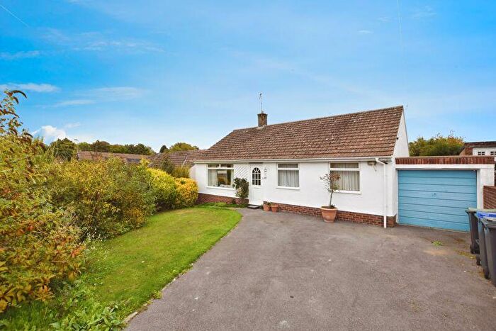 3 Bedroom Detached Bungalow For Sale In Hillside Drive, Gomeldon ***Available Now***, SP4