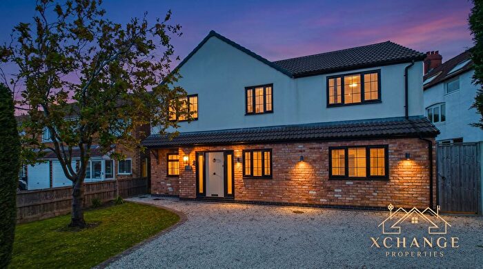 4 Bedroom Detached House For Sale In Weston Lane, Bulkington, CV12