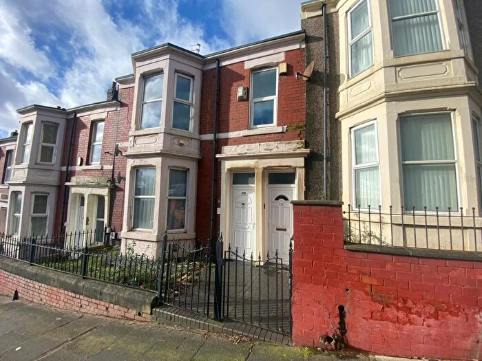 3 Bedroom Flat To Rent In Atkinson Road, Benwell, Newcastle-upon-Tyne, NE4