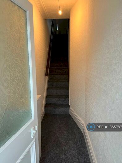 1 Bedroom Flat To Rent In Hazel Grove, Blackpool, FY3