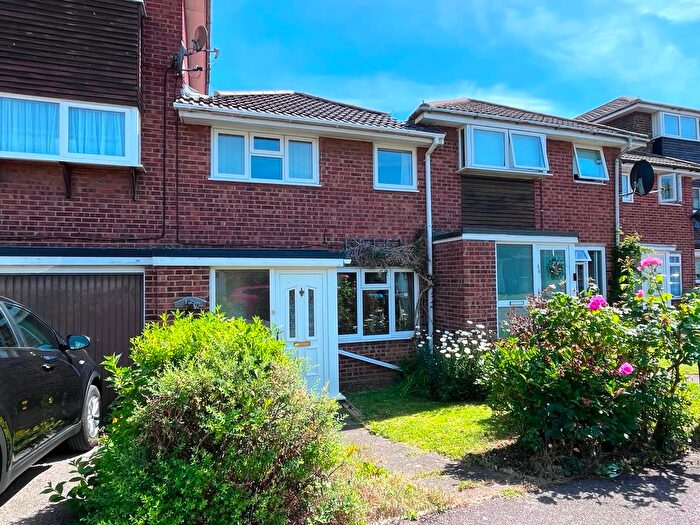 3 Bedroom Terraced House For Sale In Hornbeam, Newport Pagnell, MK16