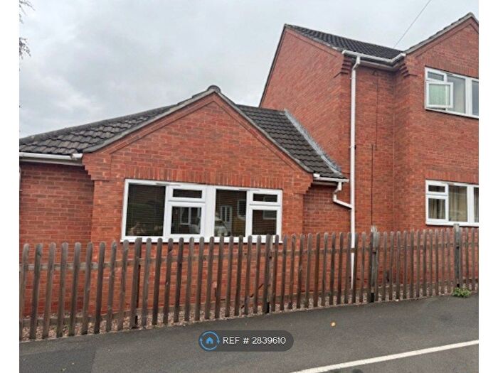 1 Bedroom Bungalow To Rent In Margaret Avenue, Sandiacre, Nottingham, NG10