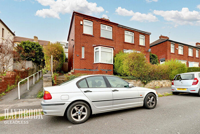2 Bedroom Semi-Detached House For Sale In Ingram Road, Sheffield, S2