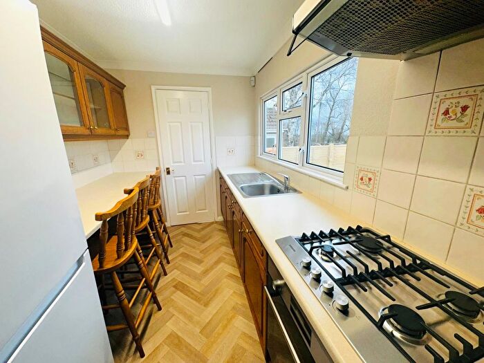 2 Bedroom Bungalow To Rent In Burley Bank Road, Killinghall, Harrogate, HG3