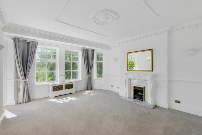 3 Bedroom Flat To Rent In Clive Court, Maida Vale, London, London, W9