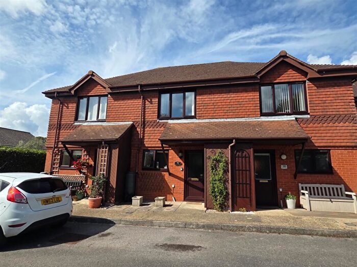 2 Bedroom Retirement Property For Sale In Locks Road, Locks Heath, Southampton, SO31