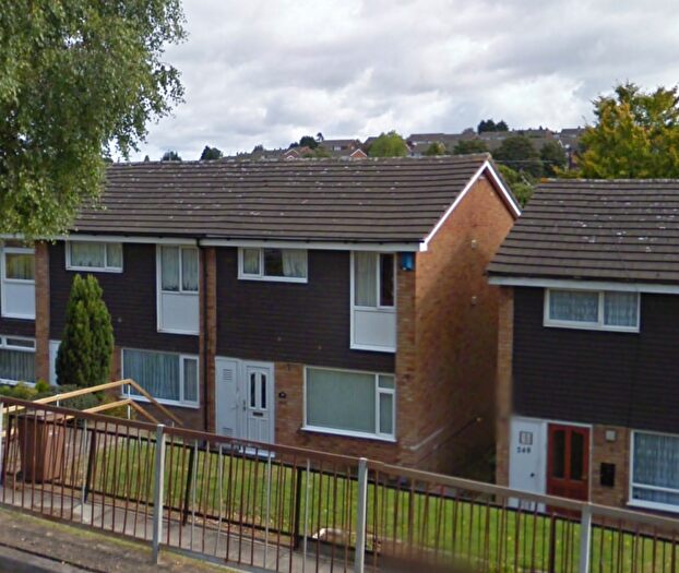 3 Bedroom End Of Terrace House To Rent In Devon Road Luton, LU2