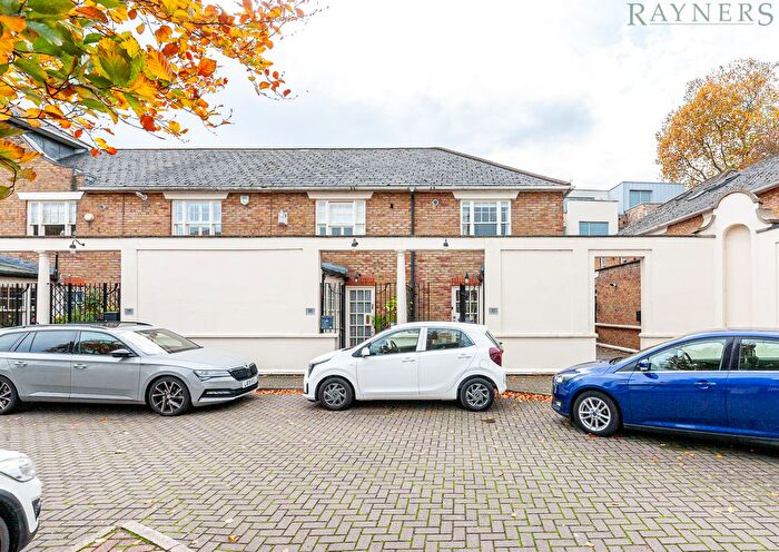 2 Bedroom Terraced House To Rent In Urswick Road, London, E9