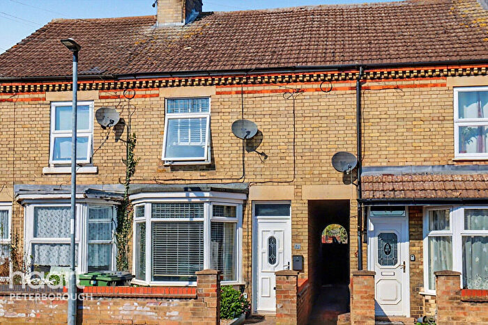 2 Bedroom Terraced House For Sale In Chapel Street, Stanground, PE2