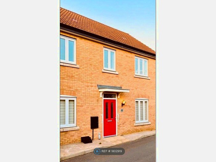 4 Bedroom Semi-Detached House To Rent In Cooper Road, Peterborough, PE4