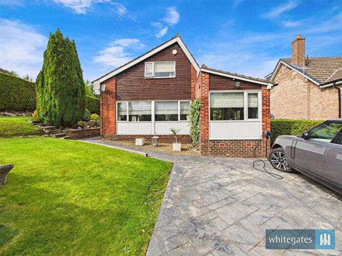 4 Bedroom Detached House For Sale In Aireville Avenue, Bradford, West Yorkshire, BD9