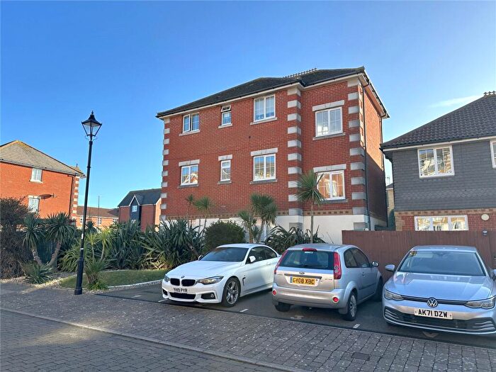 2 Bedroom Apartment For Sale In Golden Gate Way, Eastbourne, East Sussex, BN23