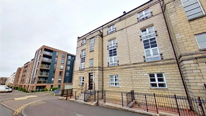 2 Bedroom Flat To Rent In Annandale Street, Edinburgh, EH7
