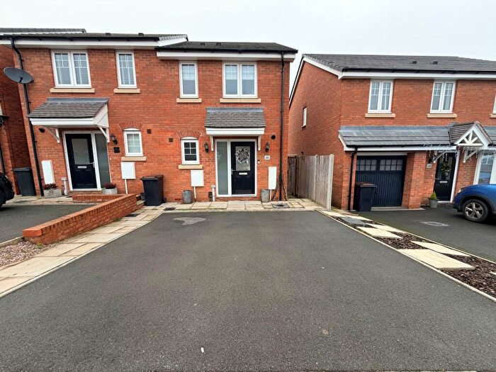 2 Bedroom Semi Detached House For Sale In Cabinhill Road, Nuneaton, CV10