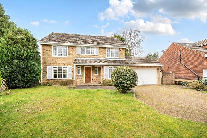 4 Bedroom Detached House For Sale In Uplands Road, Kenley, CR8