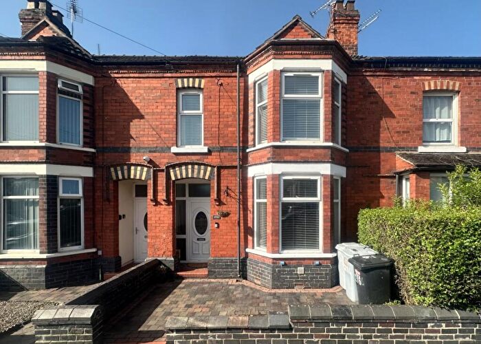 4 Bedroom Terraced House For Sale In Hungerford Road, Crewe, CW1