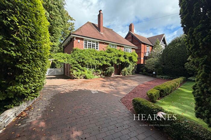 5 Bedroom Detached House For Sale In Cavendish Road, Dean Park, Bournemouth, BH1
