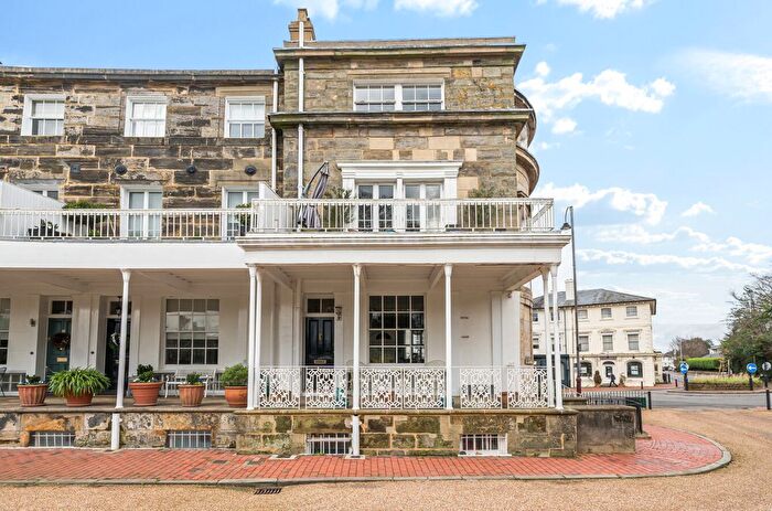 4 Bedroom Town House To Rent In Calverley Park Crescent, Tunbridge Wells, TN1