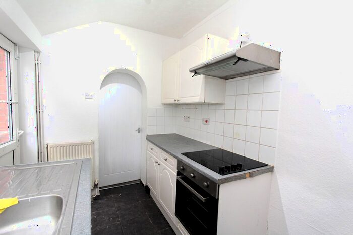 3 Bedroom Terraced House To Rent In Spencer Street, Bolsover, Chesterfield, S44