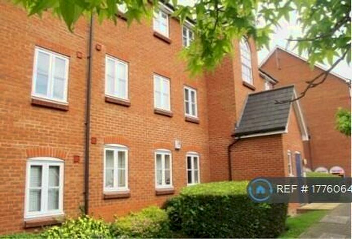 2 Bedroom Flat To Rent In Crown Quay, Bedford, MK40