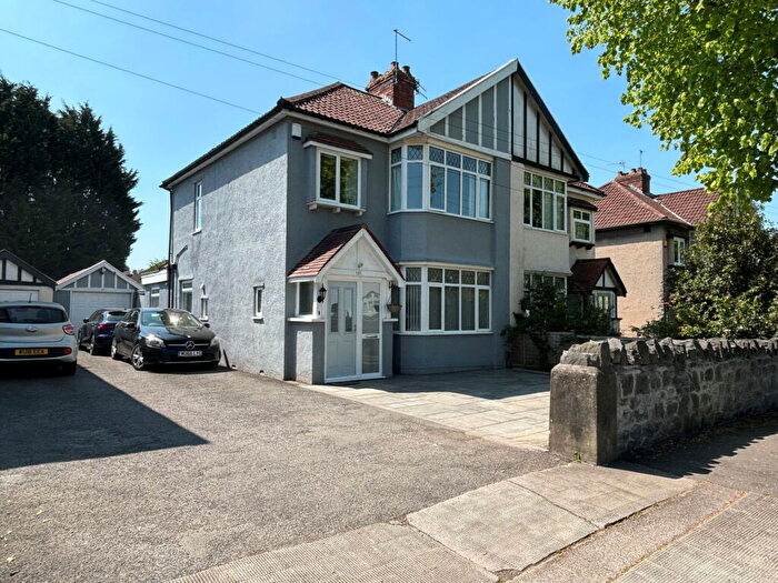 3 Bedroom Semi Detached House For Sale In Wellington Hill West, Bristol, BS9
