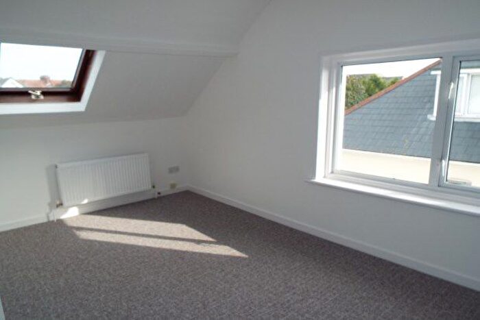 1 Bedroom Flat To Rent In Argyll Road, Bournemouth, BH5