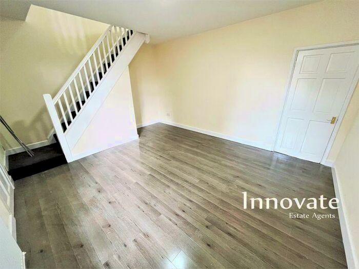 3 Bedroom Semi-Detached House To Rent In Heckley Road, Coventry, CV7